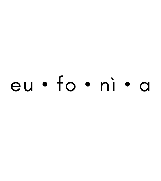 eu•fo•nì•a