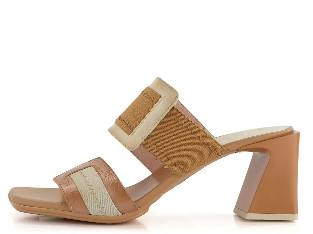 Hispanitas pantofle na podpatku