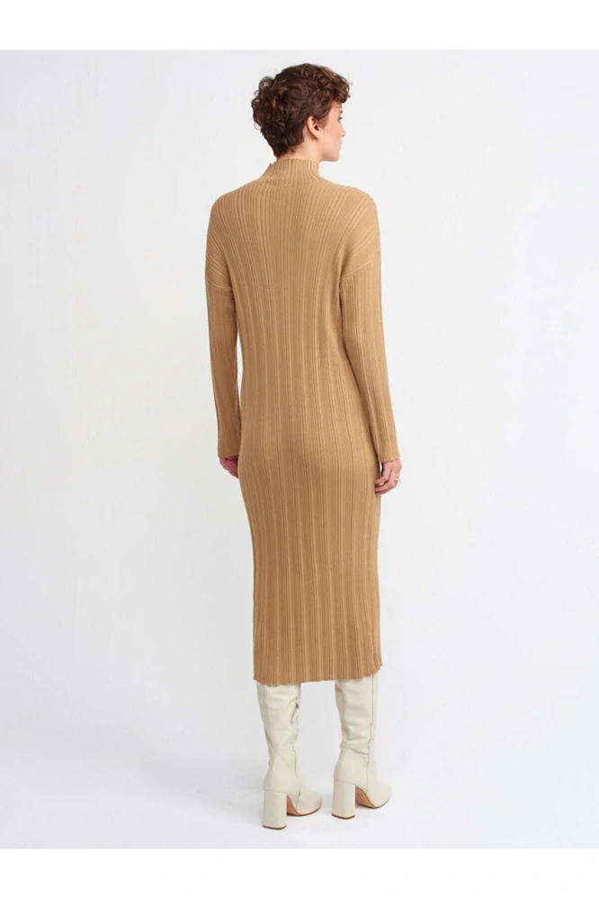 Dámské svetrové šaty