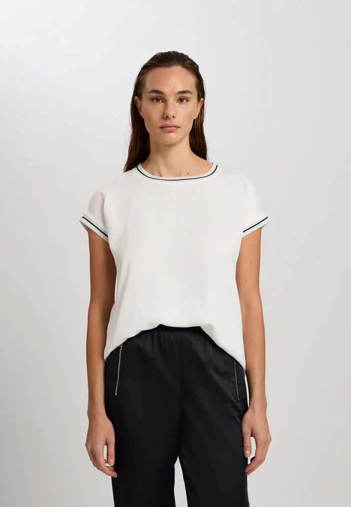 Marc Aurel minimalistické tričko s lurexovými detaily na rukávech