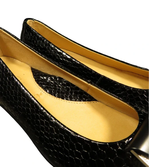 Urban Ladies stylové černé baleríny s jemným lesklým hadím vzorem 