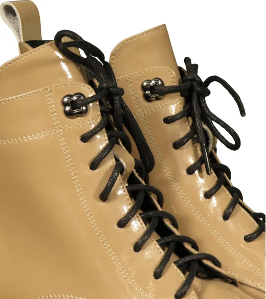 Urban Ladies lakované kotníkové boty s nízkým podpatkem