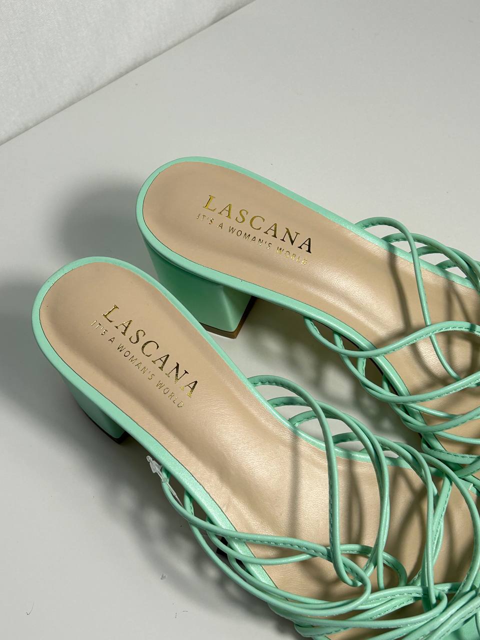  Pantoflíčky s hranatou špičkou