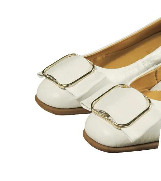 Urban Ladies bílé kožené baleríny