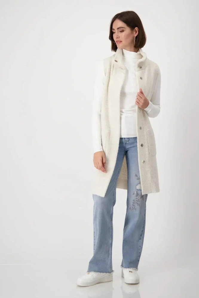 Monari svetr se stojáčkem