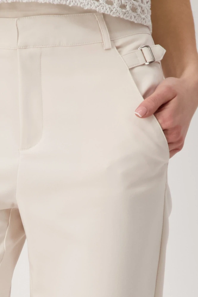 Monari stylové béžové kalhoty s poutky
