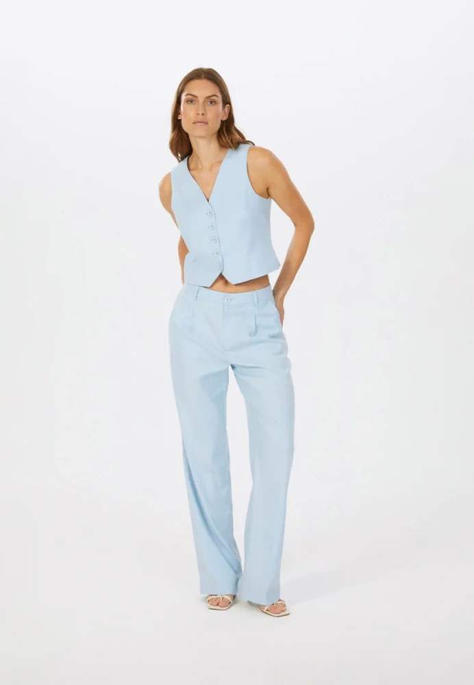 Marc Aurel vesta ze směsi lnu