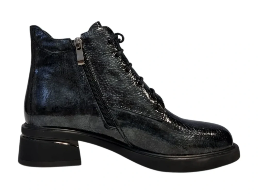 Urban Ladies stylové modré kotníkové boty s jemným metalickým leskem