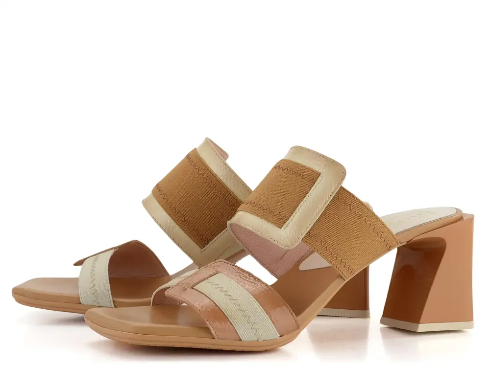 Hispanitas pantofle na podpatku