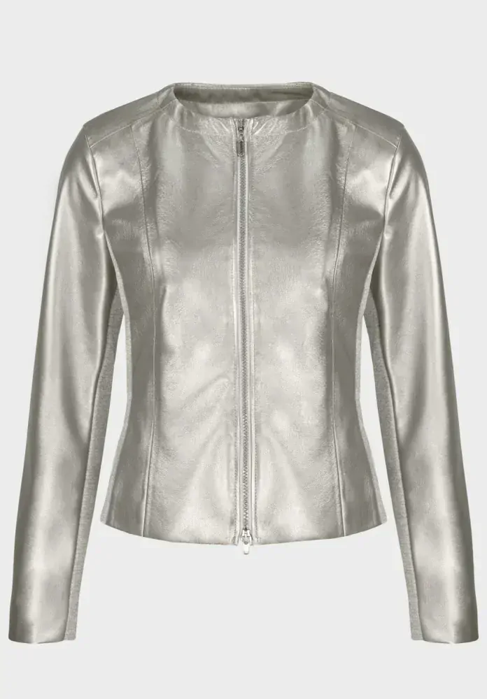 Bianca bunda z umělé kůže