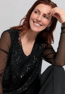 Bianca černá halenka s flitry a síťovanými rukávy