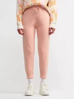 Růžové dámské tepláky