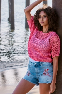 Monari svetr s krátkým rukávem a lodičkovým výstřihem